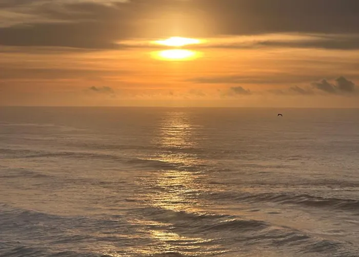 Ocaso - Oceanview Sunsets Over Arrifana アルジェズール